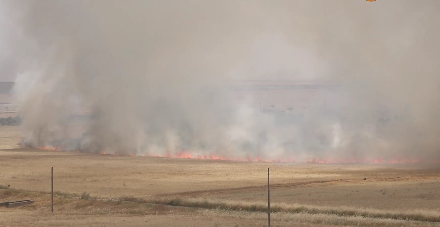 Komên dijberîya Sûriyê genim û cehê xelkê şewtandin